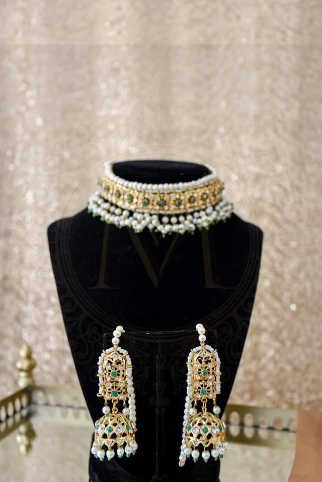 Heena Emerald Choker Set