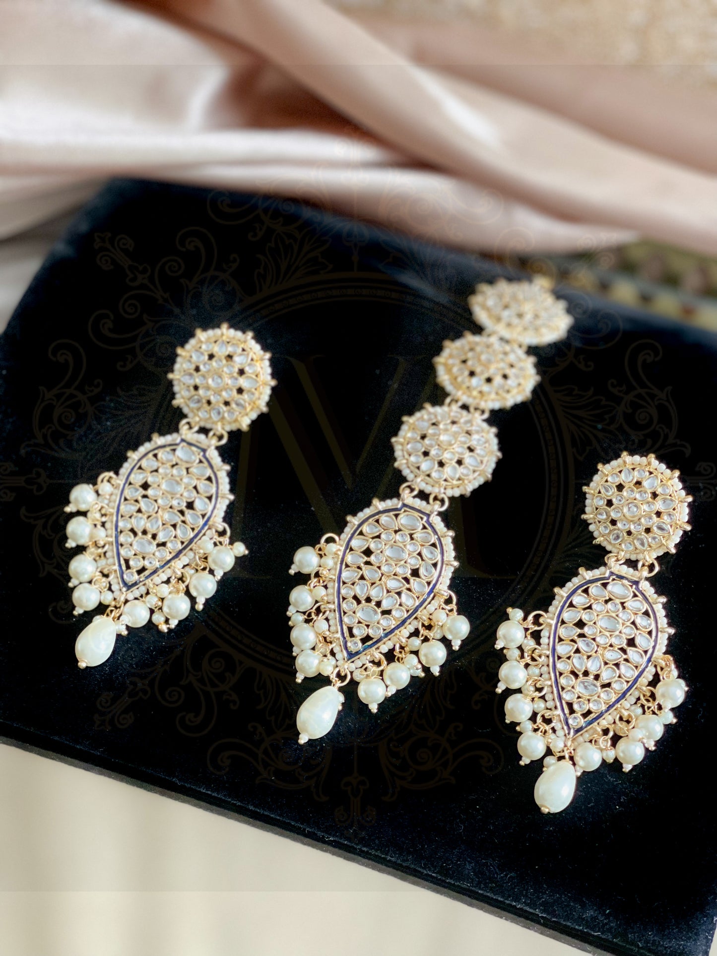 Shama Earring & Teeka Set